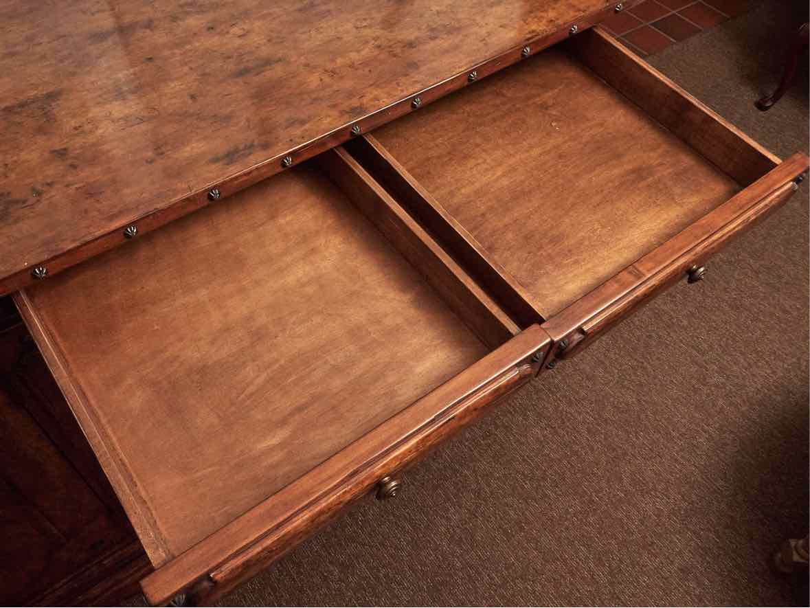 Alderwood Baroque Style 4 Drawer 4 Door with Ornate Carvings Server