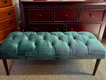 Emerald Green Velvet Tufted Bench