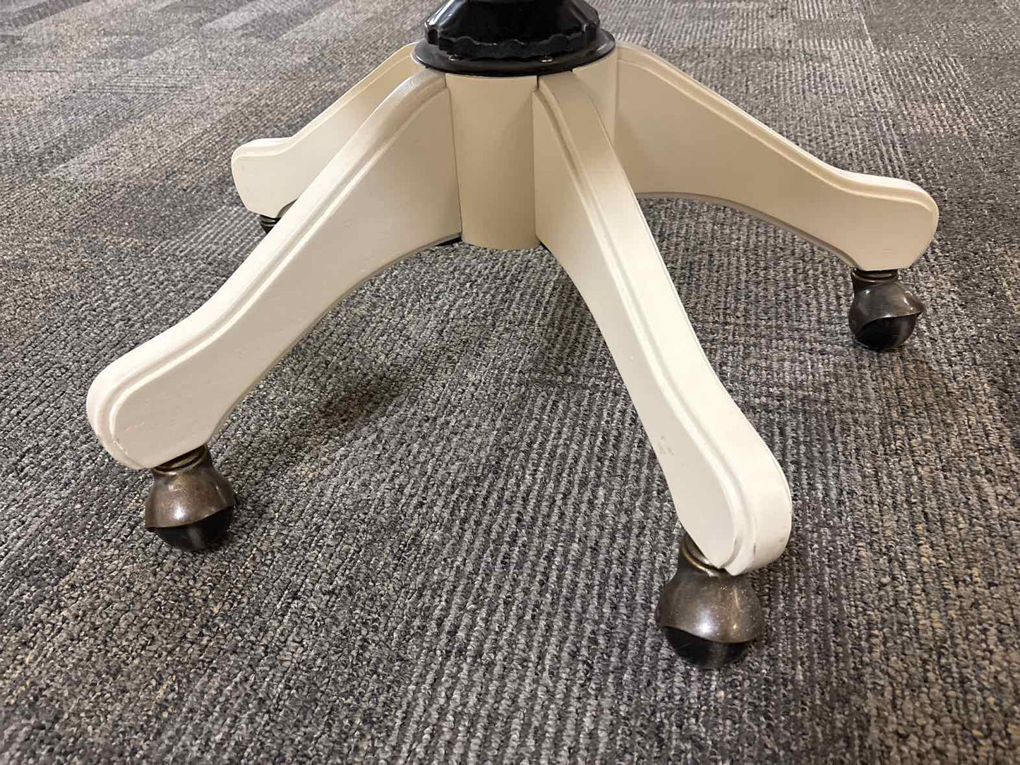 Pottery Barn 'Chelsea' Desk and Chair Set
