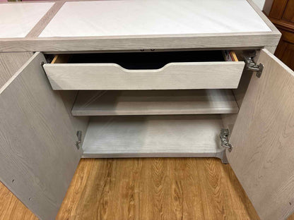 Universal 'Blair' Modern Farmhouse Console