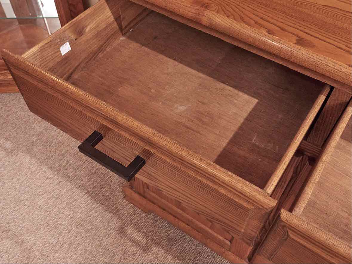 Bent Bros Colonial Oak  Hutch with 3 Glass Pane Doors & Dental Molding