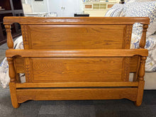 Carved Oak Full Bed
