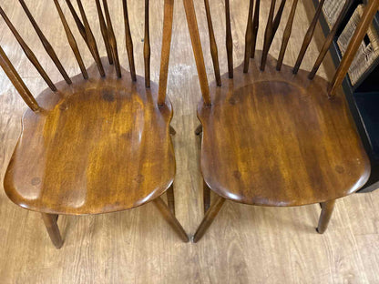 Asher Benjamin & Co. Set of 4 Windsor Dining Chairs