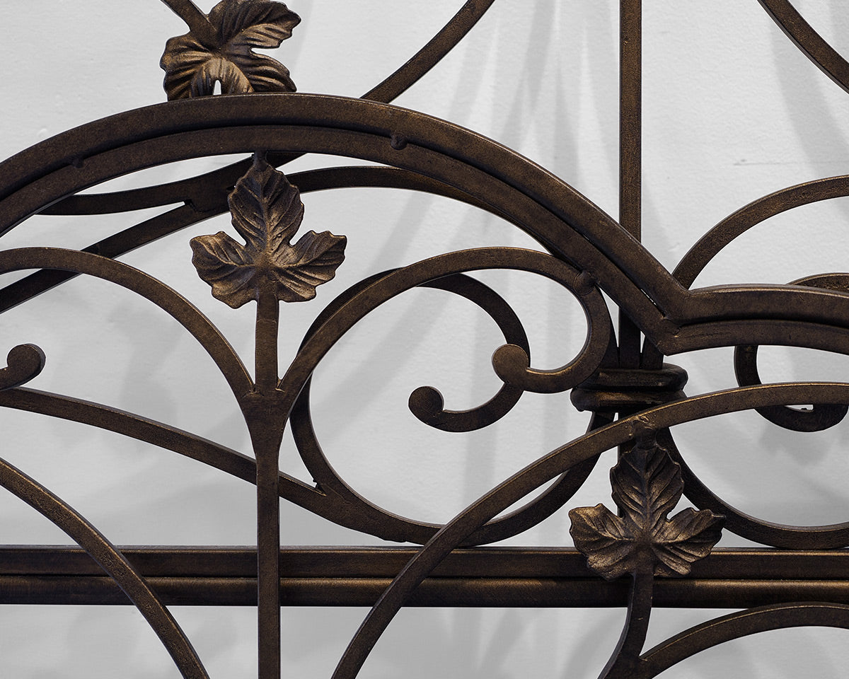 Iron Canopy Queen Bed