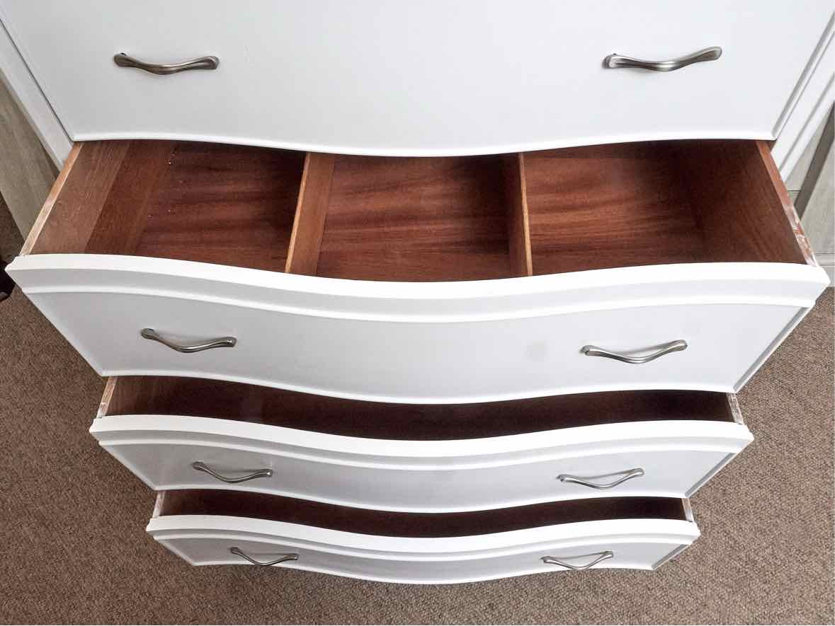American Made 5 Drawer Chest in Wildwood White Finish