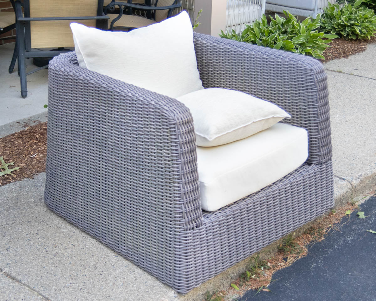 Janus et Cie 'Zeya' Gray Woven Wicker Outdoor Set