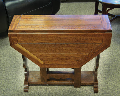 Baker Quartersawn Oak Drop Leaf Side Table