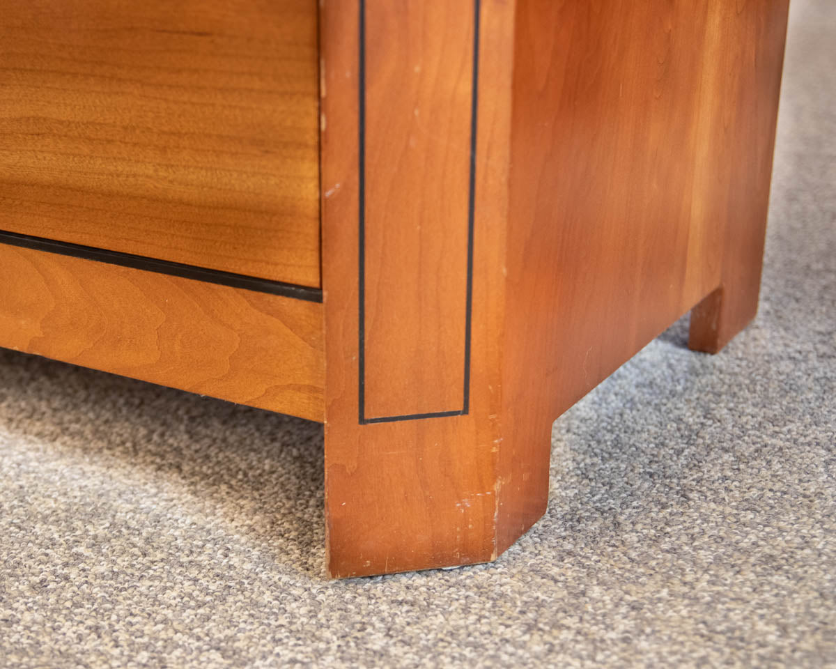 Pair of Stickley 'Gramercy Park' Cherry Nightstands