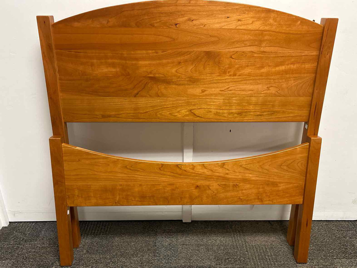 Circle Furniture Cherry Twin Bed