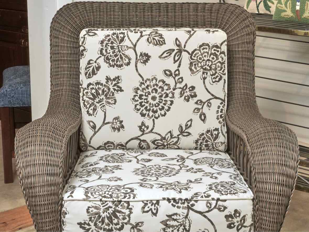 Ethan Allen Dark Brown Finish All Weather Woven Chair With Cushions