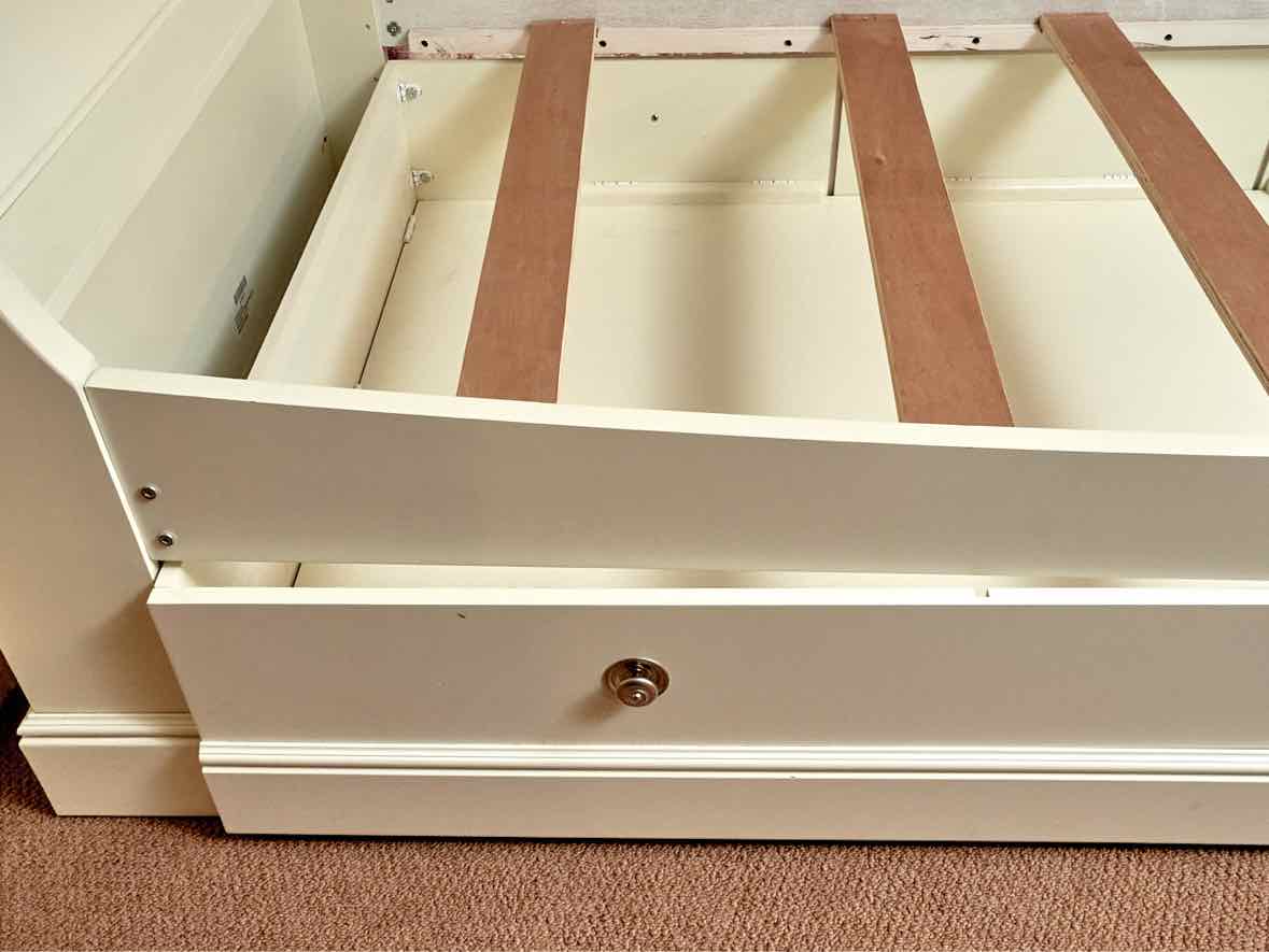 Cream Finish Sleigh Twin Bed With Under Storage
