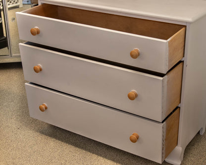 White Finish 3 Drawer Dresser