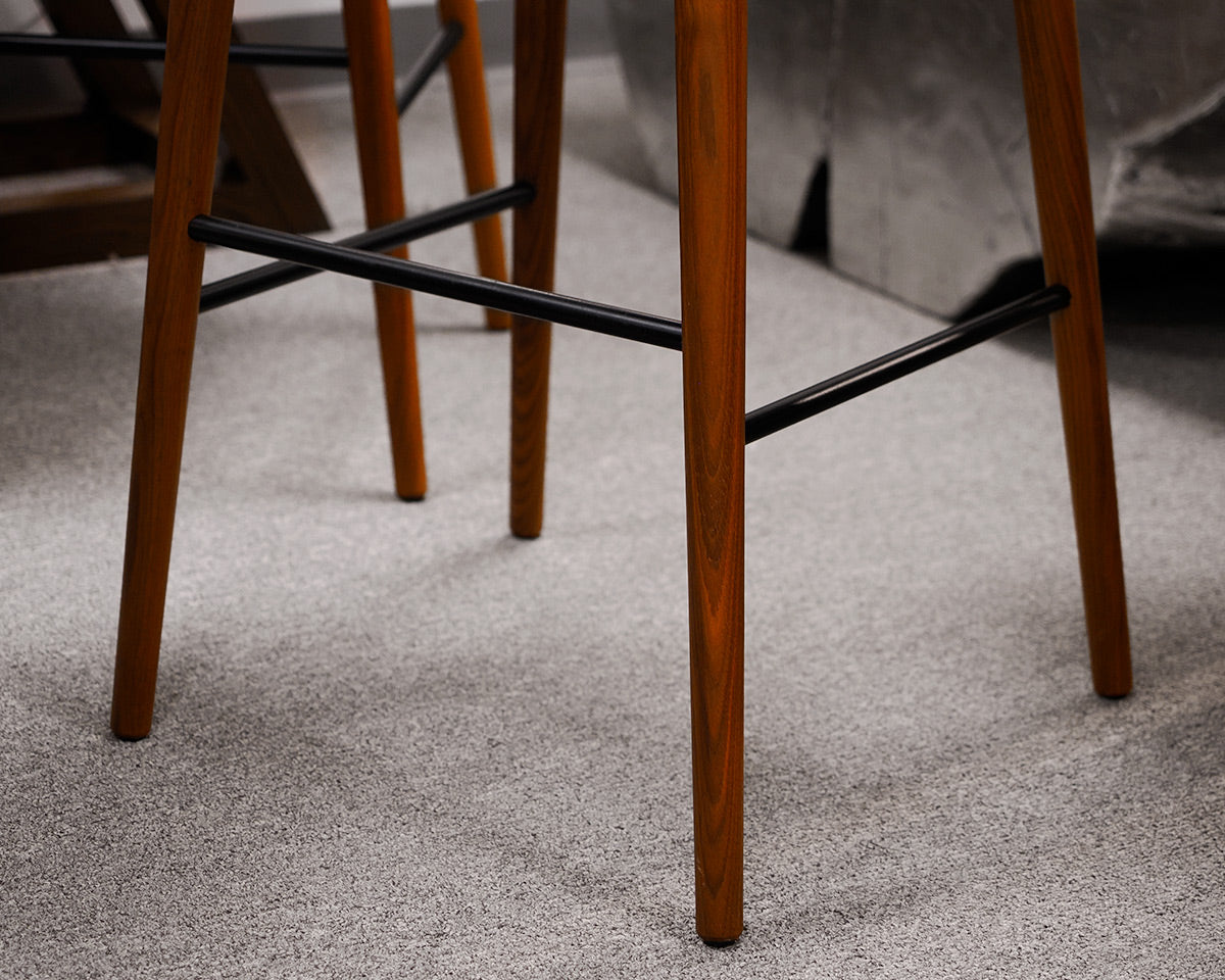 Set of 4 Jobs "Bacco" Bar Stools