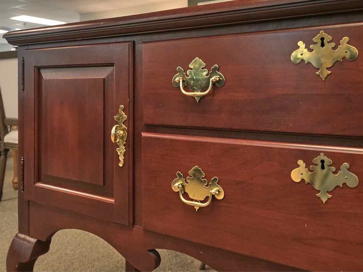Hitchcock Server in Cherry with 2 Drawers & 3 Drawers