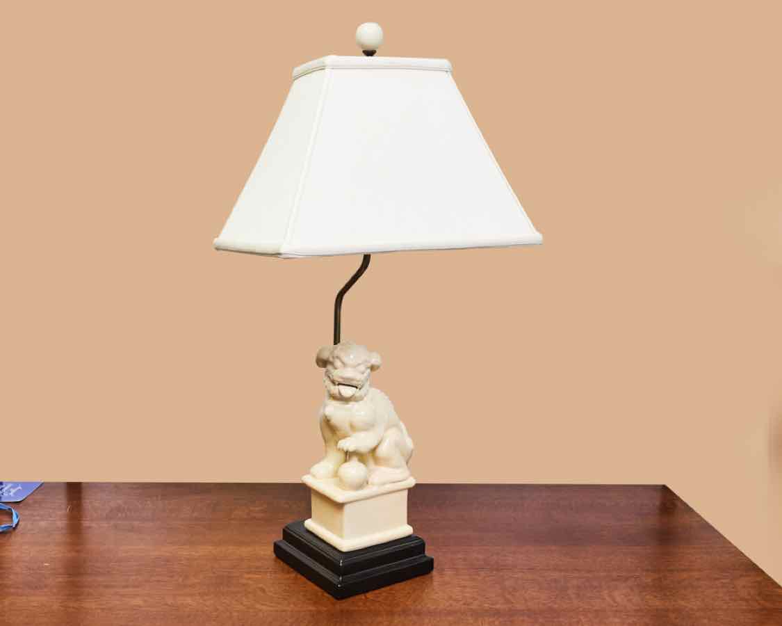 Ivory Foo Dog Table Lamp with Rectangular Off White Shade